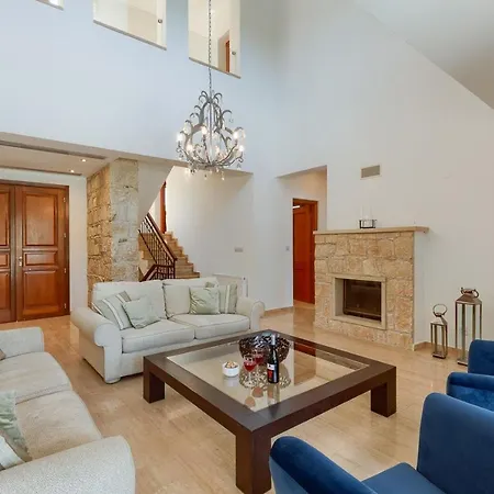 Villa Aphrodite Hills Holiday Residences Superior Villas 5 Bedroom Superior Villa - 0135 *