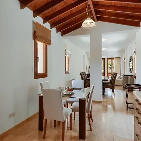 Aphrodite Hills Holiday Residences Superior Villas 5 Bedroom Superior Villa - 0135 *