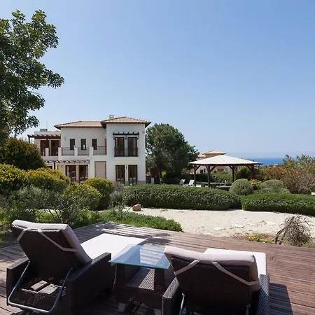 Aphrodite Hills Superior Superior 0135 Air Conditioning 5 Bedrooms Villa *