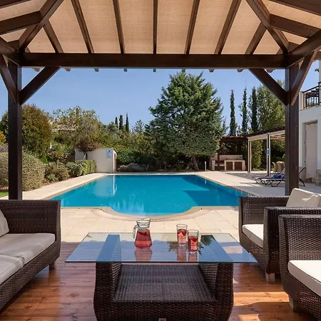 Aphrodite Hills Superior Superior 0135 Air Conditioning 5 Bedrooms *